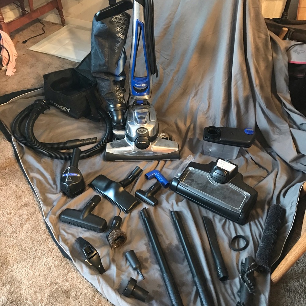 Avalir2 Kirby vacuum